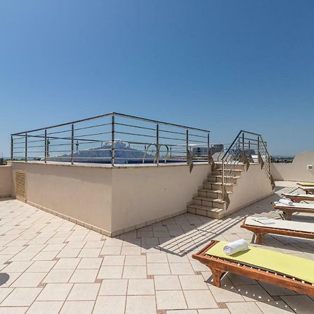 Apartaments Bt Vent De Garbi เอมปูเรียบราบา ภายนอก รูปภาพ