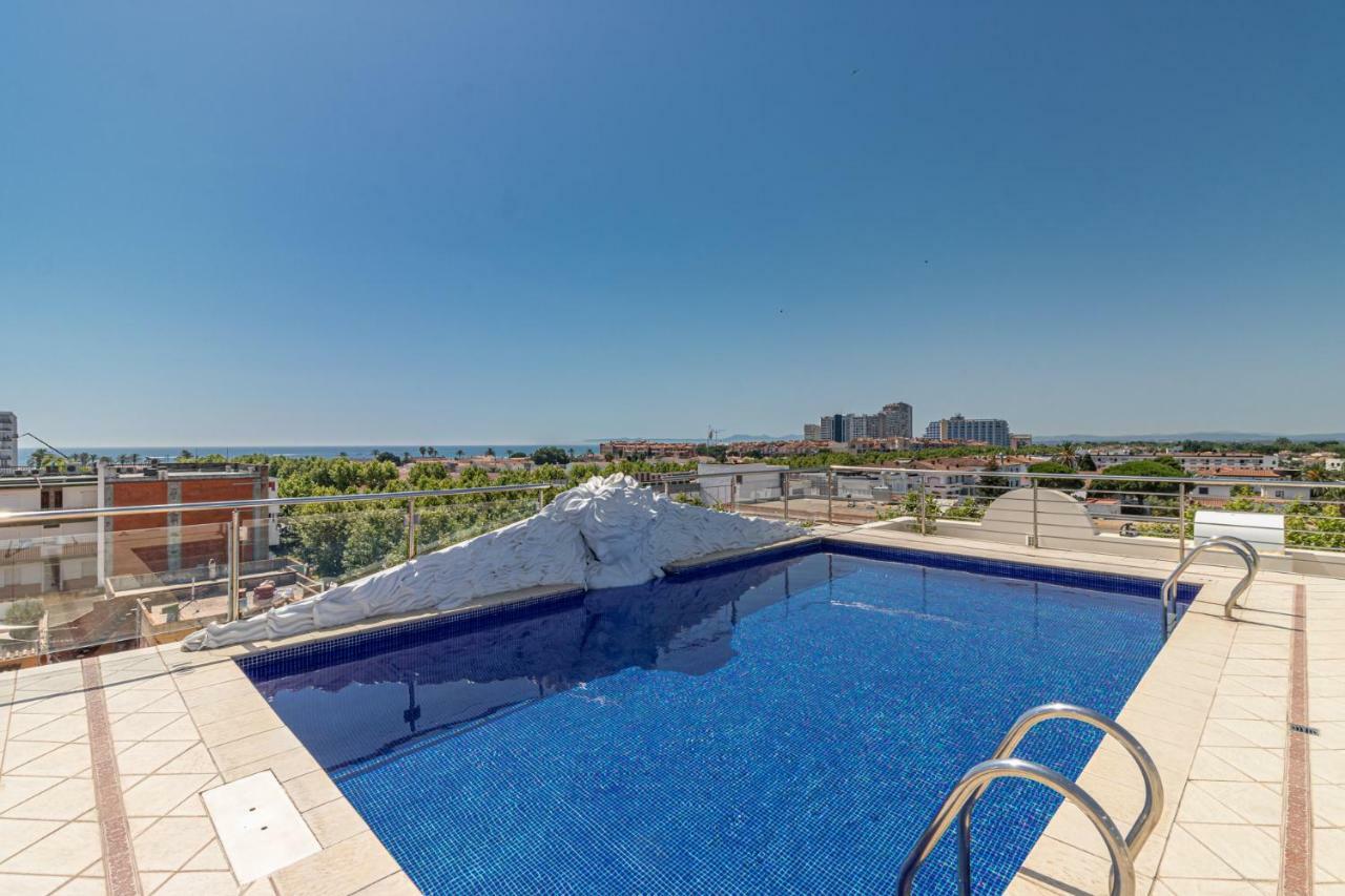 Apartaments Bt Vent De Garbi เอมปูเรียบราบา ภายนอก รูปภาพ