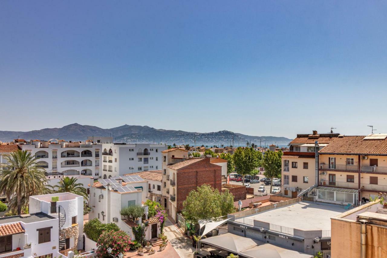 Apartaments Bt Vent De Garbi เอมปูเรียบราบา ภายนอก รูปภาพ